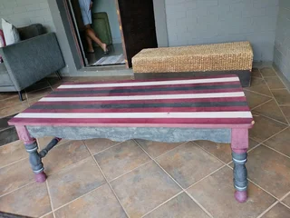 Patio coffee table R300