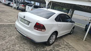 2021 polo vivo gp sedan