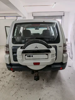 Pajero 2008 gen 4 stripping for spares