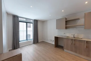 Ultra Stylish 1 Bedroom Apartment in CBD Avail 1st January