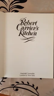 ROBERT CARRIERS KITCHEN - REDUCED TO GO!