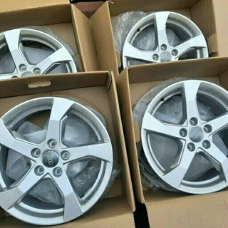 AUDI A3 B/NEW 17IN MAGS