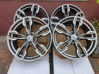 BMW X3 &amp; X4 OEM B/NEW 21IN MAGS