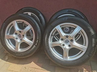 Porsche Cayenne 18in Mags &amp; Tyre&#39;s 5x130