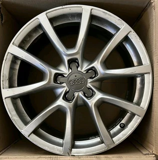 Audi Q5 18in Single Mag