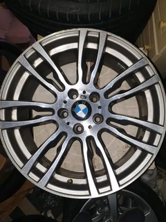 Bmw F30 19in Single Mag