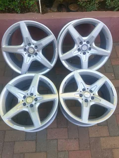 MERCEDES SL  AMG OEM 19IN MAGS