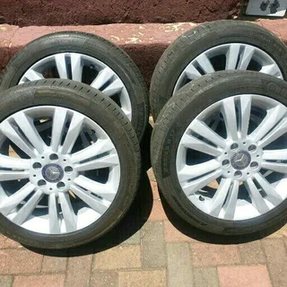 Mercedes A/b Class 17 Mags And Tyre&#39;s