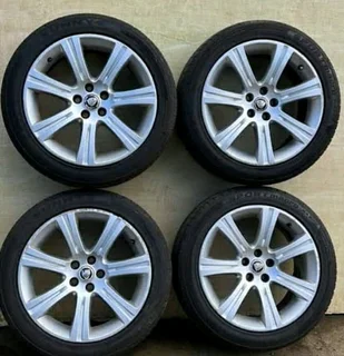 Jaguar Xf X250 Oem 18inch Mags