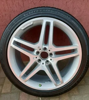 Mercedes Ml 63 Amg 21inch Mag And Tyre