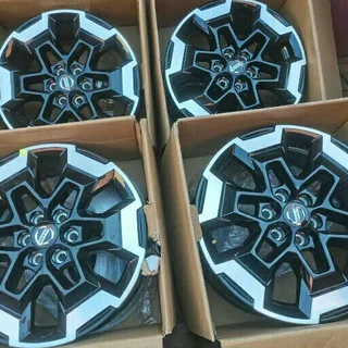 Nissan Navara Oem 18inch Mags