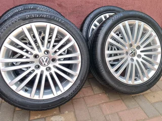 Vw Caddy 17inch Oem Bbs Mags And Tyre's