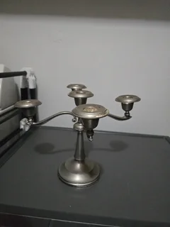 Vases x6 and 2 candle sticks all for R250