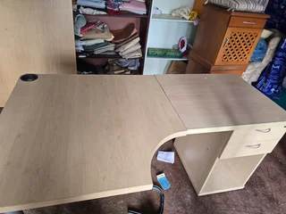 Desk - Ad posted by Jacqui Cope