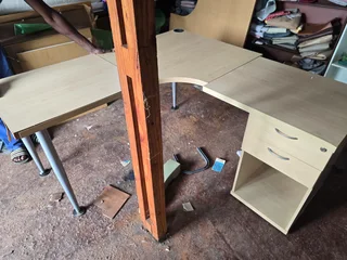 Desk - Ad posted by Jacqui Cope