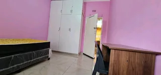 Stunning students accommodation centrally located between UJ and Whits University