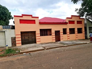 4 bedroomed house for sale