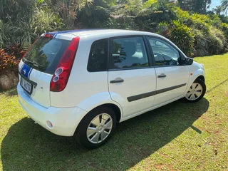 Ford Fiesta 1.4 Hatchback