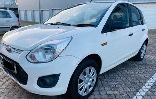 2015 Ford Figo Hatchback