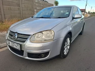2011 VW JETTA 5 COMFORTLINE