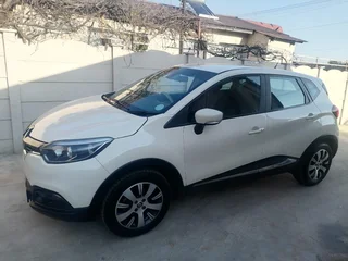 2019 Renault Captur SUV
