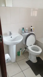 Room to let in ruimsig