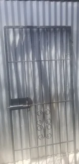 Standard security gate R750