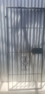 Standard security gate R750
