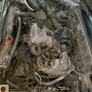 Toyota hilux 2.7 petrol engine