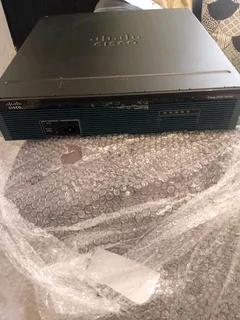 Computers , Servers , Phones and IT equipment Auction warehouse