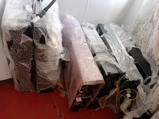 Computers , Servers , Phones and IT equipment Auction warehouse