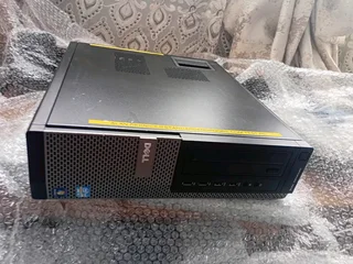 Computers , Servers , Phones and IT equipment Auction warehouse