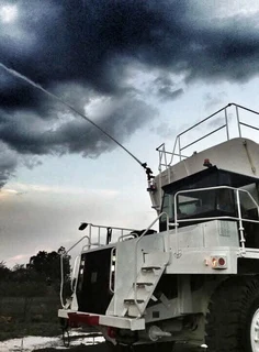 2008 Terex TR60, 50 000 liter water tanker