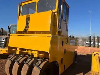 27 Ton Ingersol Rand Tyre Pneumatic Roller PTR