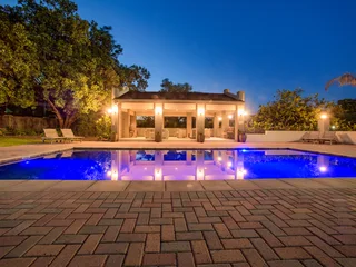 Trainee Assistant Manager