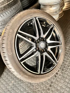 genuine aluminium 19” Mercedes Benz c class spare rim and tyre