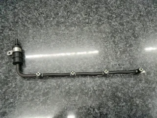 Nissan M9R Leak Off Pipe New