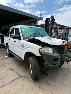 Stripping Mahindra Scorpio Mhawk For Spares