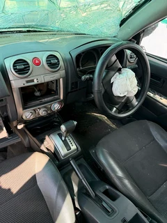 Stripping Isuzu KB300 Dteq Automatic For Spares