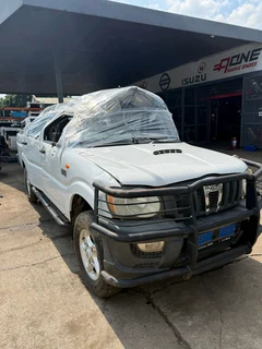 Stripping Mahindra Scorpio Mhawk For Spares