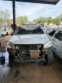 Stripping GWM Steed 5 2.5 TCI For Spares