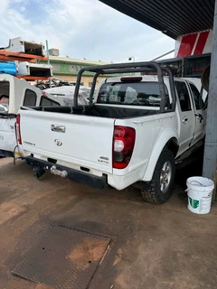 Stripping GWM Steed 5 2.5 TCI For Spares