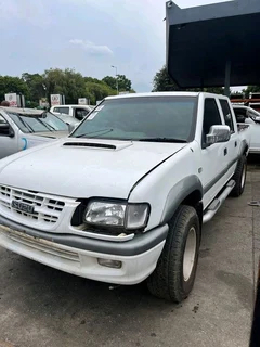 Now Stripping Isuzu KB300 For Spares
