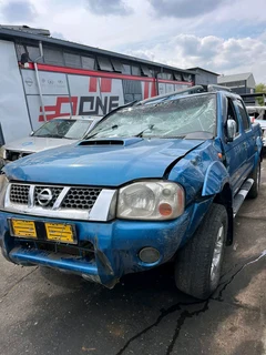 Now Stripping Nissan NP300 YD25 For Spares