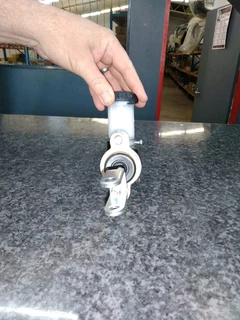 Isuzu 1989-2004 Clutch Master Cylinder