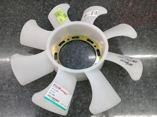 Mitsubishi Colt 2.4 i Fan Blade