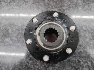 Isuzu Manual Free Wheel Hub