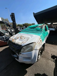 2019 Isuzu Dmax KB250 4JA1 Stripping For Spares