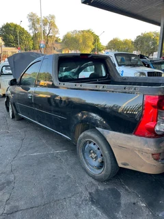 Now Stripping Nissan NP200 1.6 8v