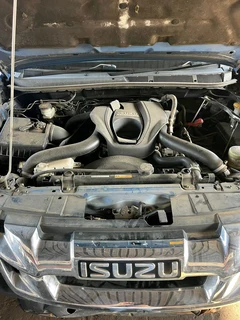 Now Stripping Isuzu Dmax KB300 2015
